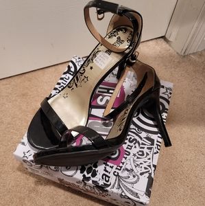 Black patten sandal 10W